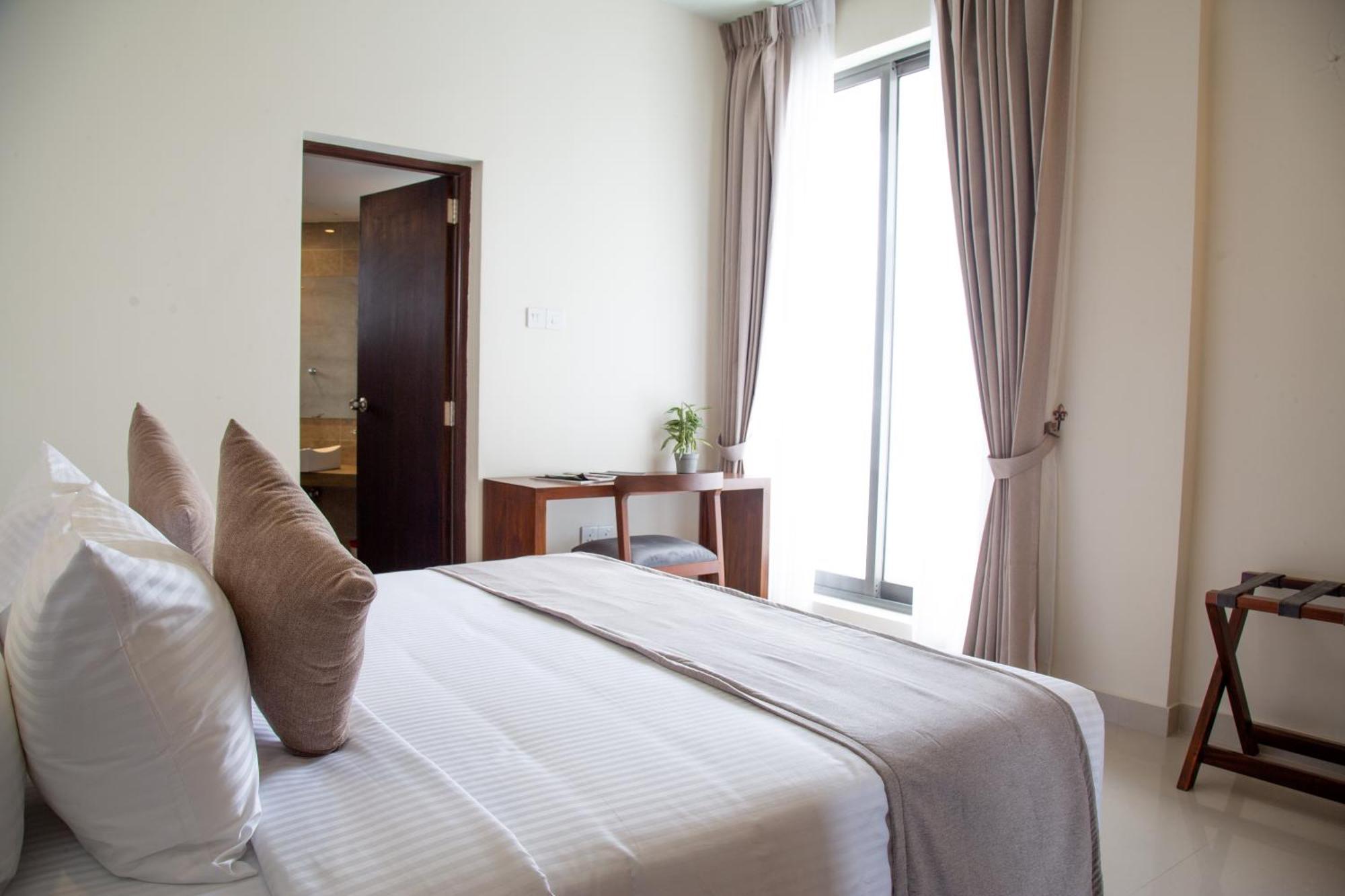 Marine Suites Colombo Eksteriør bilde