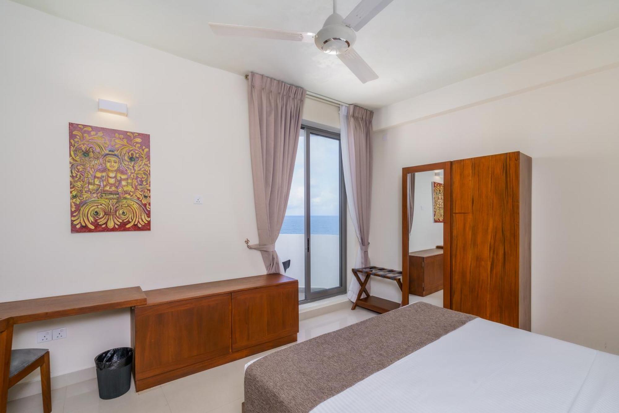 Marine Suites Colombo Eksteriør bilde